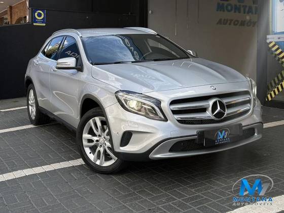 MERCEDES-BENZ GLA 200 1.6 CGI STYLE 16V TURBO GASOLINA 4P AUTOMÁTICO MERCEDES-BENZ GLA 200 1.6 CGI STYLE 16V TURBO GASOLINA 4P AUTOMÁTICO